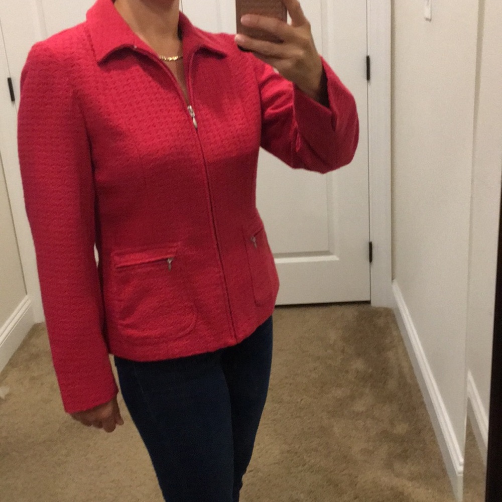 💕VEUC Front Zip Wool fuchsia jacket 💕